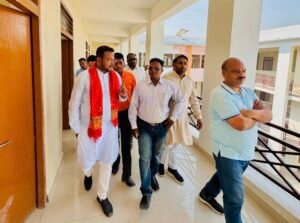 उधम सिंह नगर: बाजपुर को मिला अत्याधुनिक एकलव्य विद्यालय, Rajesh Kumar ने किया निरीक्षण; सोमवार से पढ़ाई शुरू