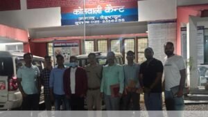 देहरादून में एसटीएफ का ऑपरेशन सफल: 12 साल से फरार इनामी अपराधी गिरफ्तार, पहचान छिपाकर कर रहा था नौकरी…