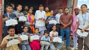 खिलाड़ियों की बड़ी उपलब्धि: राज्य स्तरीय वोविनाम में 11 मेडल, पूर्व विधायक ने किया सम्मानित
