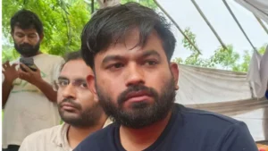 CJP संस्थापक अभिजीत दिपके पर उठे सवाल, RTI एक्टिविस्ट ने पूछा- अमेरिका जाने का खर्च कहां से आया
