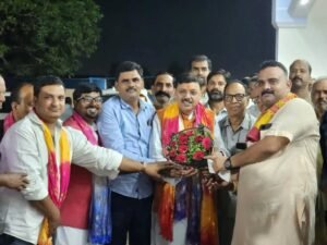 उत्तराखंड भाजपा में राजेश शुक्ला की बढ़ी सियासी अहमियत, प्रदेश प्रवक्ता बनने पर हुआ भव्य स्वागत